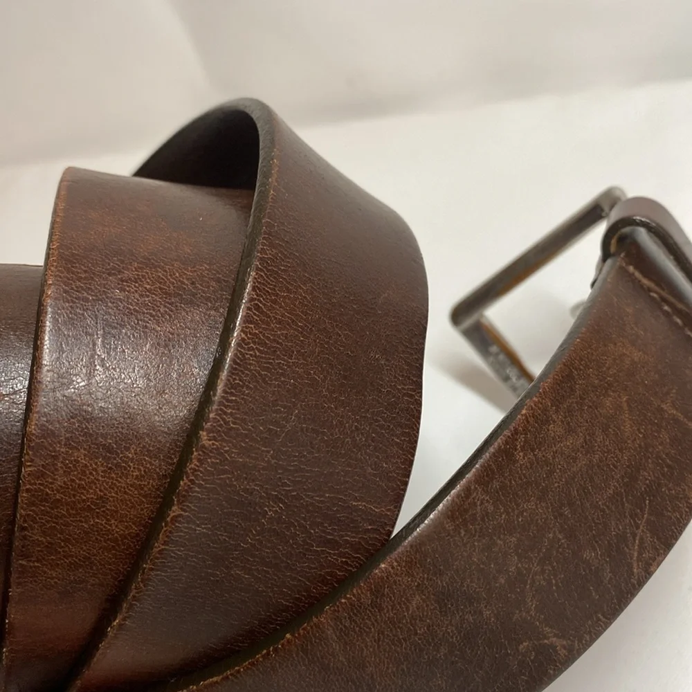 Banana Republic Brown Leather Belt with Silvertone Buckle Size 38